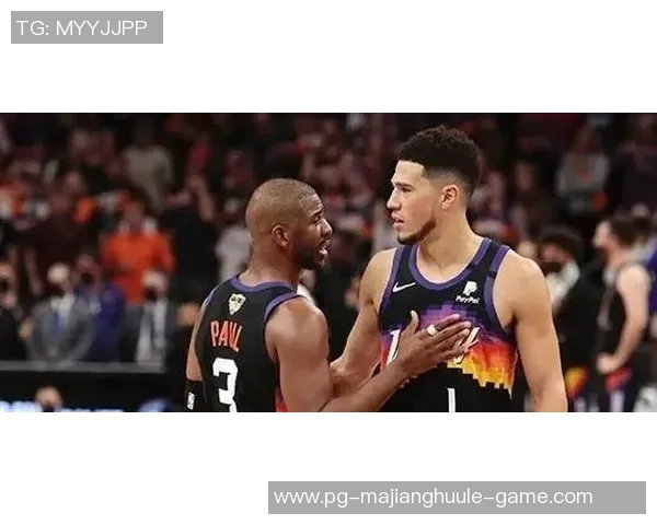 布克表现不佳19投仅6中仍砍24分9板9助却伴随4次失误令人担忧 布克表现不佳19投仅6中仍砍24分9板9助却伴随4次失误令人担忧