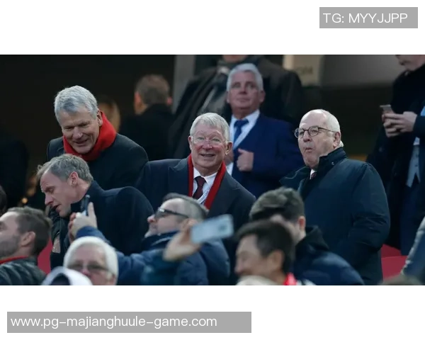 前热刺主席列维因推动北伦敦建设获英帝国司令勋章荣誉